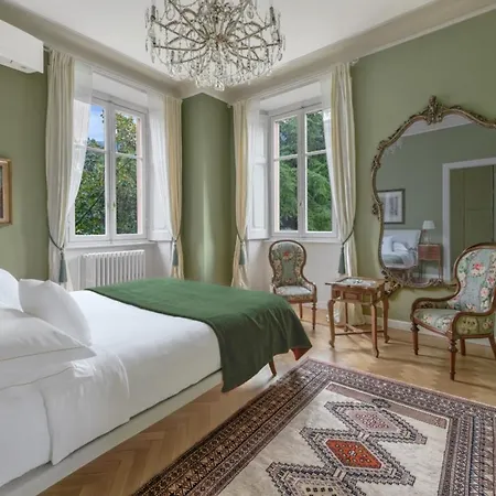 Villa Luxury At *